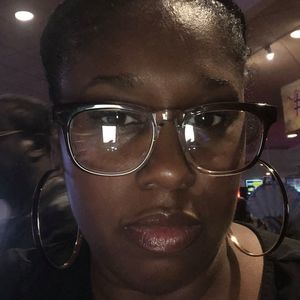 Meet your Posher, Gina